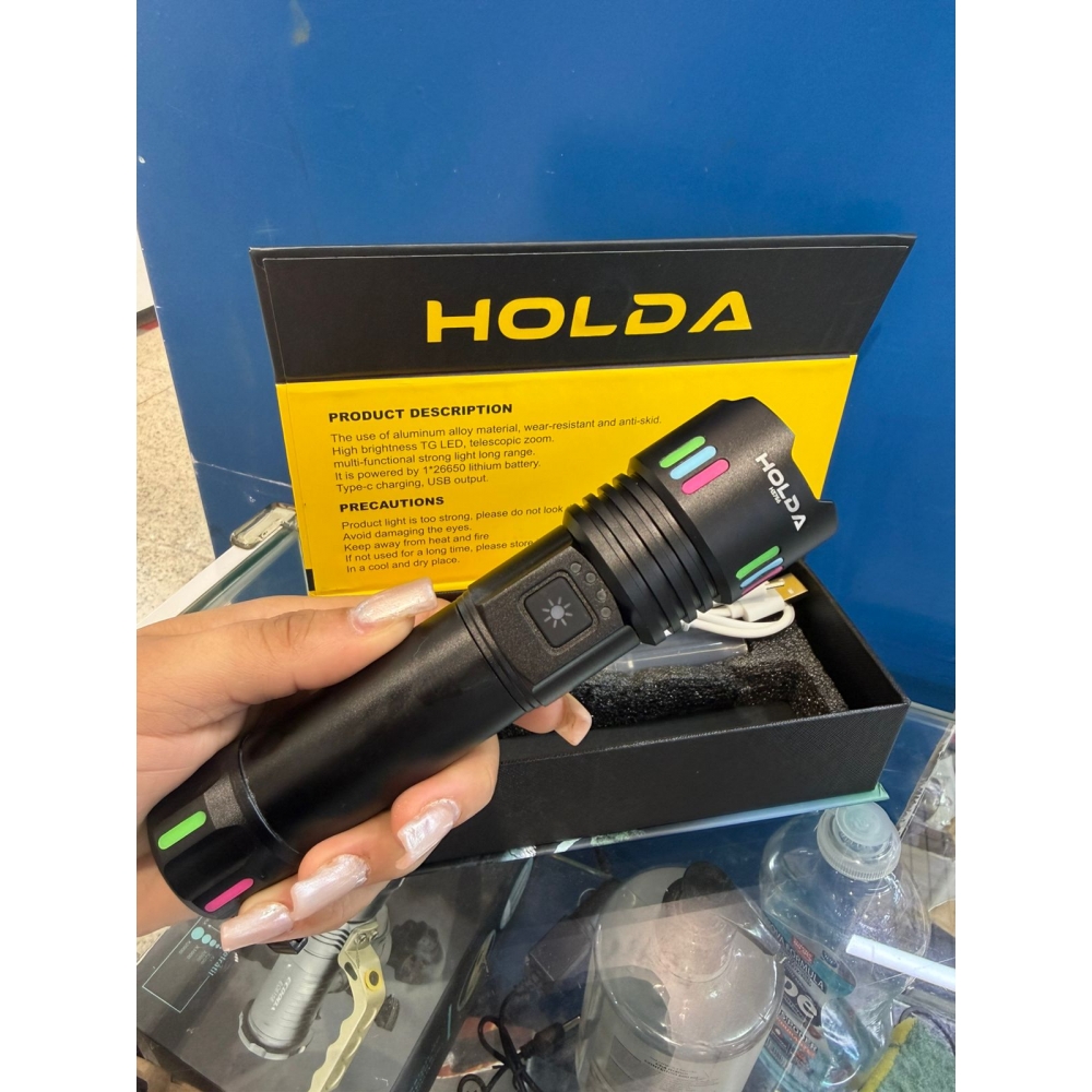 Lanterna Tática HOLDA Profissional – Alta Potência e Longo Alcance H3756